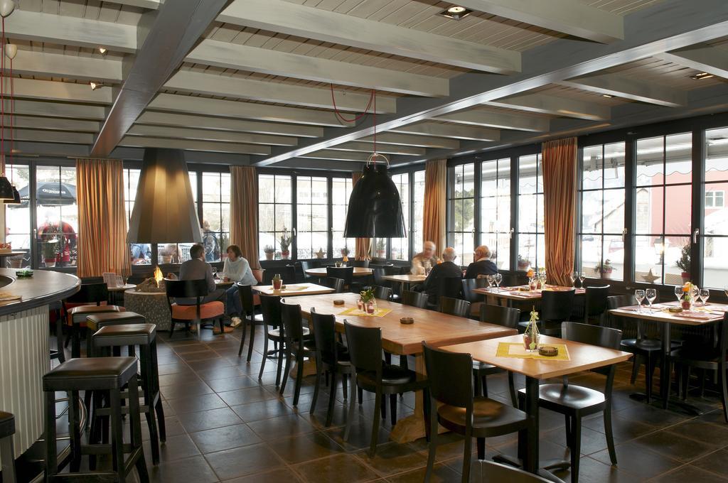 Hotel-Restaurant Sternen Nesslau Zewnętrze zdjęcie