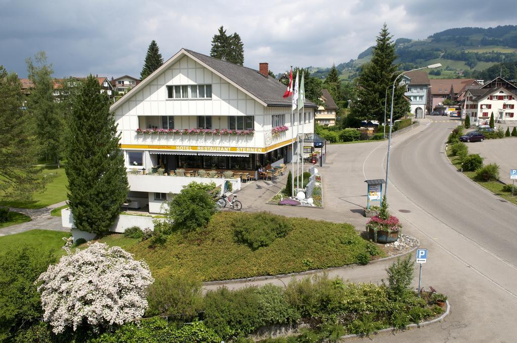 Hotel-Restaurant Sternen Nesslau Zewnętrze zdjęcie